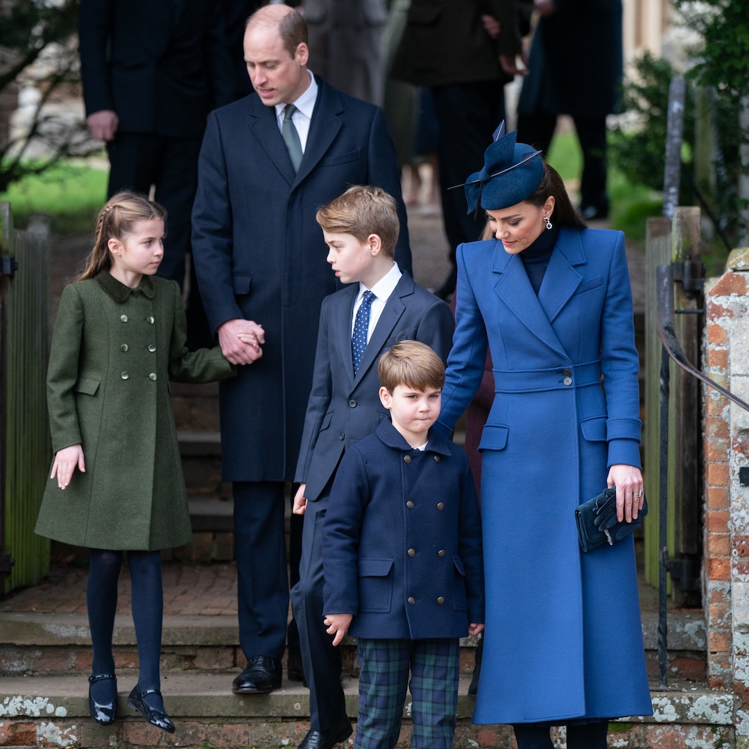 See Prince George, Princess Charlotte & Prince Louis on Christmas Walk